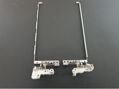 Toshiba A300 A305 U400 Menteşe