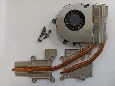 Toshiba L500 L505 Fan ve Soğutucu Bloğu