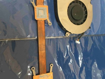 Asus u30 u30j u30jc  Sogutucu Blok + Fan Asus u30 u30j u30jc  Sogutucu Blok + Fan