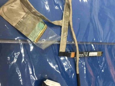 SAMSUNG NP300 NP300E5CED EKRAN FLEX KABLOSU