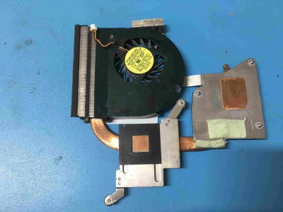 DELL Inspiron N5110-GT525M Soğutucu Bloğu  + Fan