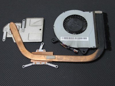 Lenovo Ideapad 300-15ISK 300-17ISK Soğutucu Blok + Fan