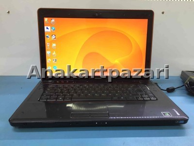 LENOVO Y550 LEPTOP