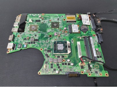 Toshiba Satellite L750 L750D L755 L755D  Anakart  ( 1 GB Ekran Kartlı ) DA0BLFMB6E0 Rev: E