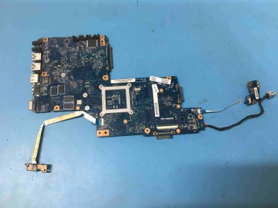 Toshiba C850 C855 Anakart ( 1GB Ekran Kartı )