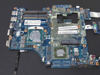 Lenovo G580 G585 1 GB Ekran Kartlı Anakart LA-7988P Rev.1.1