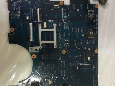 SAMSUNG NP R730 ANAKART  (1 GB EKRAN KARTLI)