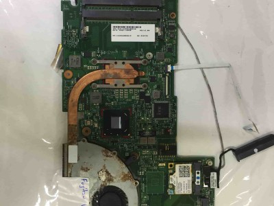 FUJİTSU U Series UH572 İ3 3217U Anakart 