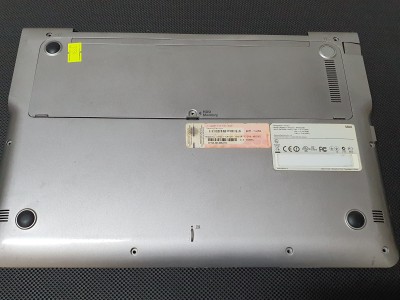 Samsung NP530U NP530U3B NP530U3C NP535U3B NP535U3C Alt Kasa