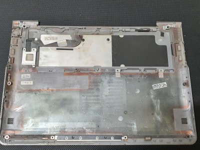 Samsung NP530U NP530U3B NP530U3C NP535U3B NP535U3C Alt Kasa