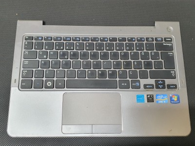 Samsung NP530U NP530U3B NP530U3C NP535U3B NP535U3C Üst Kasa + Klavye + Touchpad