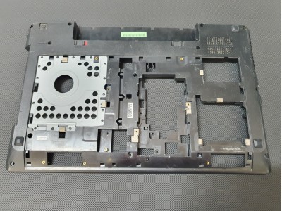 Lenovo Ideapad G580 G585 G580A G585A Alt Kasa
