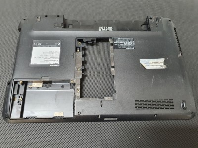 Toshiba Satellite L750 L750D L755 L755D Alt Kasa