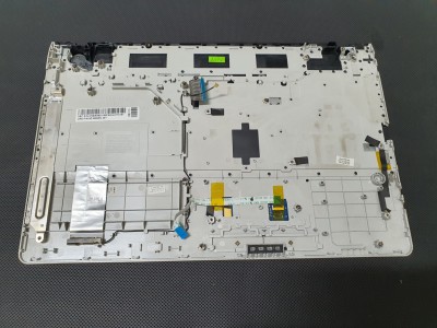 SAMSUNG NP300 NP300E5A NP300E5C NP300E5X Üst Kasa + Touchpad + Klavye