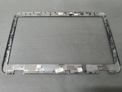 Dell Inspiron N5010 Bezel