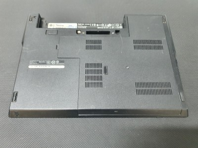 Dell Latitude E5410 E5510 Alt Kasa