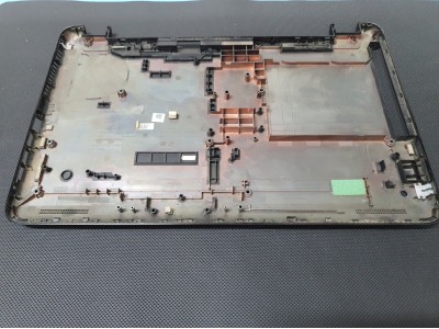 HP 250 G4 255 G4 256 G4 - 250 G5 255 G5 256 G5 15-ac 15-af 15-ay 15-ba Alt Kasa
