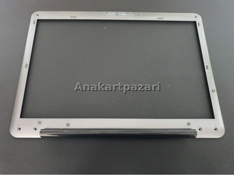 Toshiba A300 A305 U400 Bezel