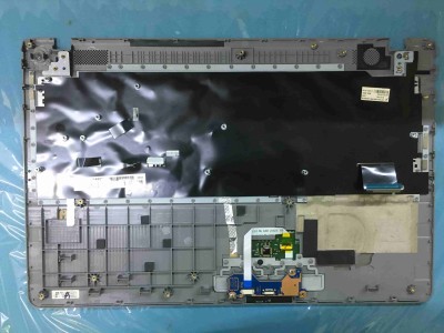 Samsung 470R NP470R5E-X01TR Üst Kasa + Touchpad