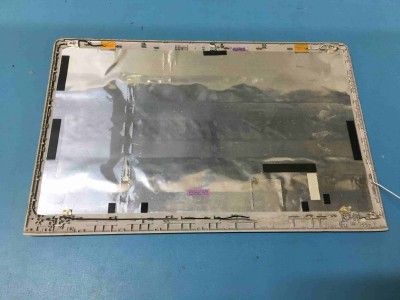 Samsung NP270E5E NP300E5E Ekran Cover