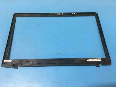 Samsung Np350V5C Np355E5C Np355V5C Bezel