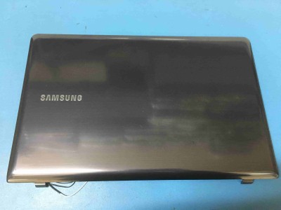 Samsung Np350V5C Np355E5C Np355V5C Ekran Cover