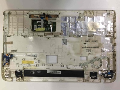 TOSHIBA SATELLİTE L50-A-1D4 ÜST KASA BEYAZ