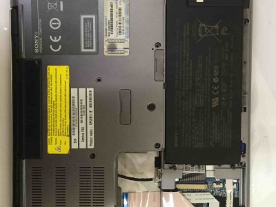 SONY VAIO PCG-41218M ALT KASA