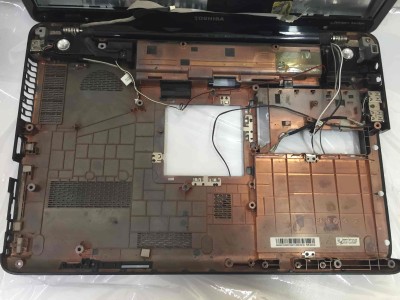 TOSHIBA A505 ALT KASA