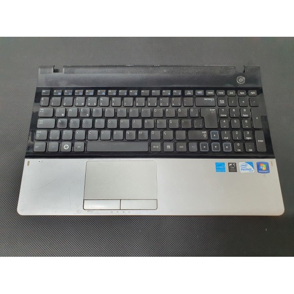 SAMSUNG NP300 NP300E5A NP300E5C NP300E5X Üst Kasa + Touchpad + Klavye