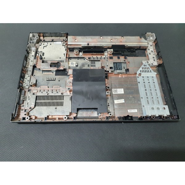 Dell Latitude E5410 E5510 Alt Kasa