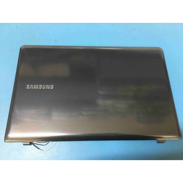 Samsung Np350V5C Np355E5C Np355V5C Ekran Cover